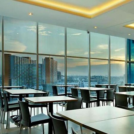 Amaris Hotel Seasons City Jakarta Ngoại thất bức ảnh