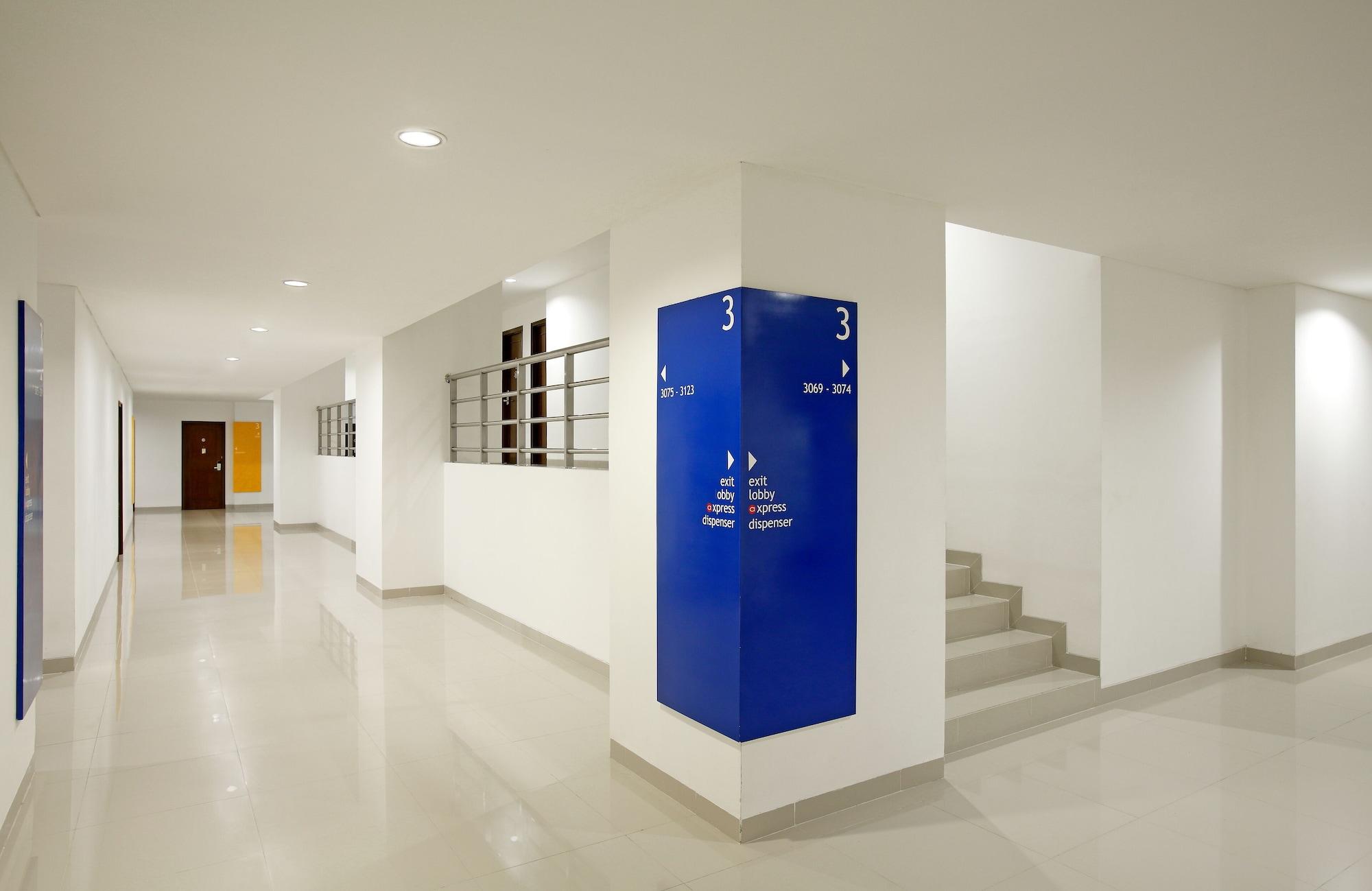 Amaris Hotel Seasons City Jakarta Ngoại thất bức ảnh