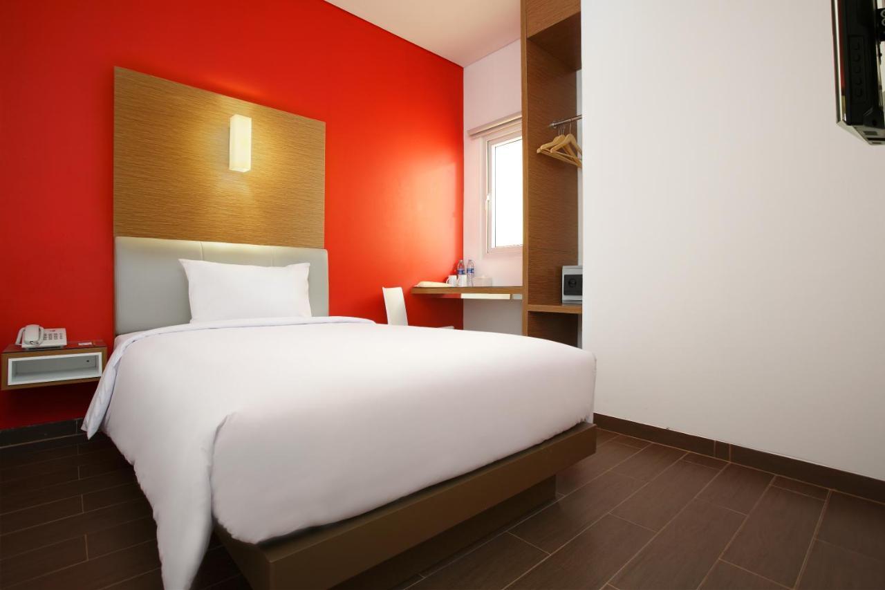 Amaris Hotel Seasons City Jakarta Ngoại thất bức ảnh