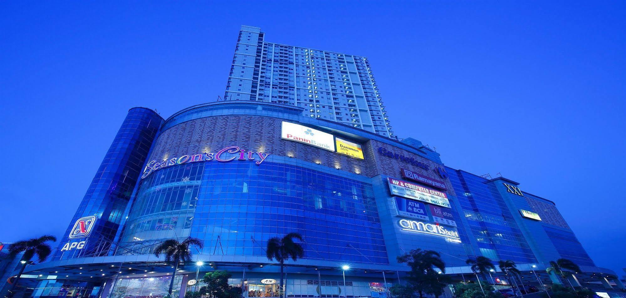 Amaris Hotel Seasons City Jakarta Ngoại thất bức ảnh